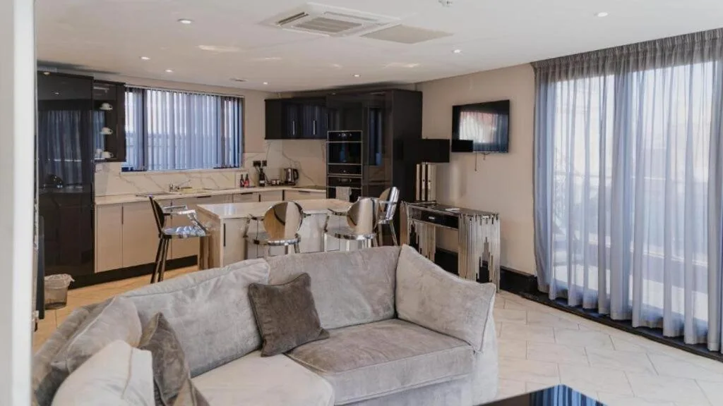 Penthouse Apartment